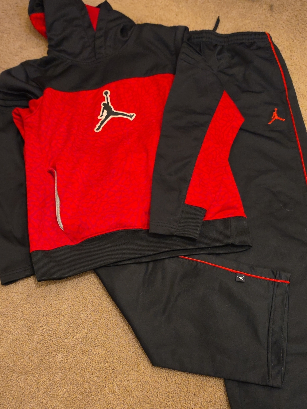 Jordan Red and Black Kids Set with Jumpman Logo
